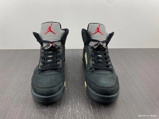Rep Noir Air Jordan Off 5 DR0092-001 Gore-Tex 0823